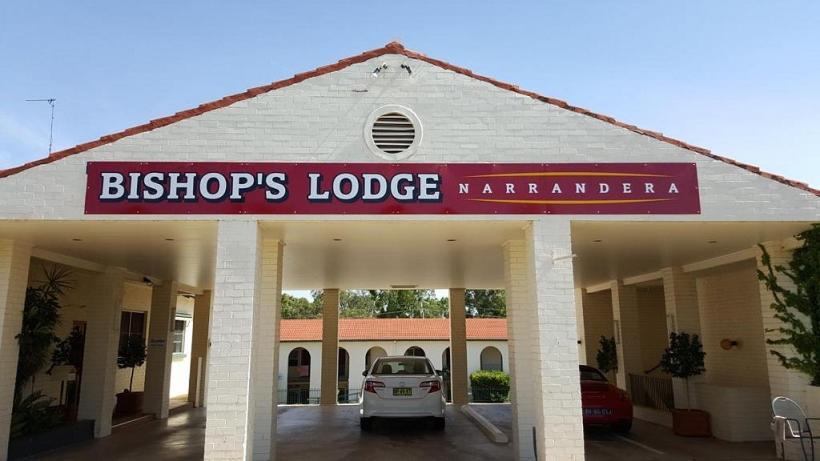 Bishops Lodge Narrandera Extérieur photo