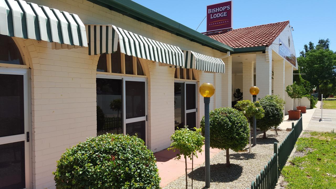 Bishops Lodge Narrandera Extérieur photo